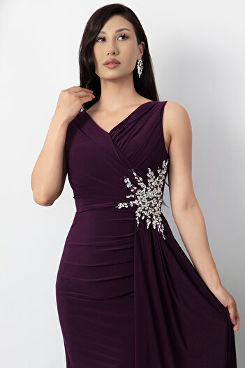PULLIMM Beli Rhinestone Slit Short Evening Dress 13464