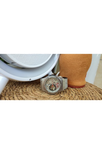 Universal Automatic hublot men's wrist watch