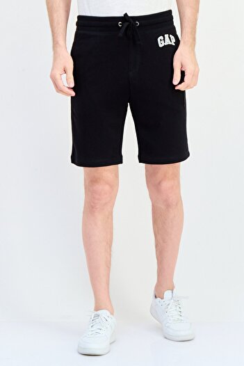 GAP Men Embroidered Logo Basic Shorts, Black
