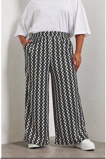 Sevda Kılınç Plus Size Patterned Baggy Pants
