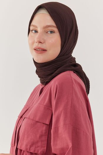 MİRSOY SCARF Πλισέ κασκόλ σε άμεσο καφέ χρώμα
