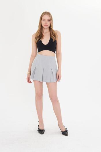 LA PANTE Gray Mini Skirt with Pleated Shorts