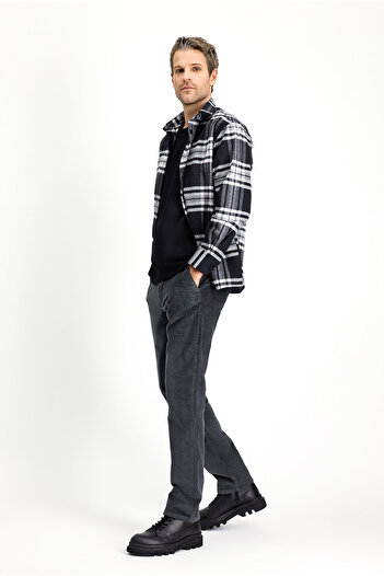 Kiğılı Relaxed Fit Comfortable Cut Cotton Velvet Trousers