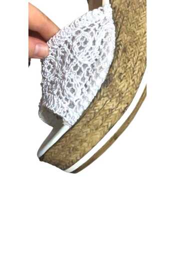 AYDOĞDU by ünal Papuci de căptușeală din tricot alb