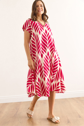Olalook Women's Leaf Fuchsia V Neck Patterned Woven Viscose Midi Bell Dress Elb-19002443