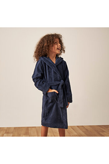 Juniors Textured Hooded Bathrobe With Tie-Up Belt