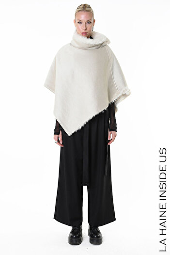 La Haine Inside Us PONCHO WITH COLLAR - LA HAINE INSIDE US - XS/S, CREAM