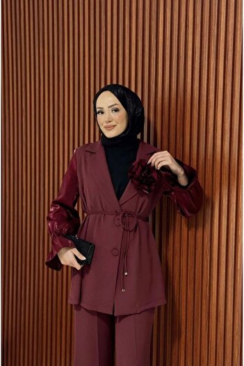 DEMET Sıla Rose Brooch Jacket Suit