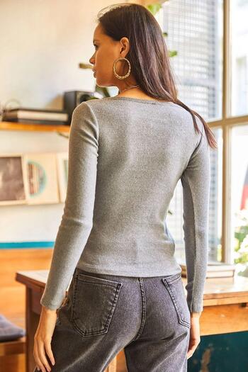 NEW LAVİVA Women's Gray V-Neck Blouse - 700-K7324