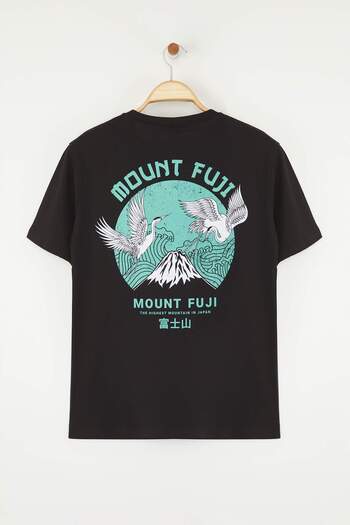 Trendyol Collection Black Slim/Fitted Mount Fuji Printed Cotton T-Shirt Tmnss25Ts00183