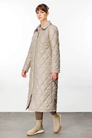 Micca 242823   Quilted Collar Coat