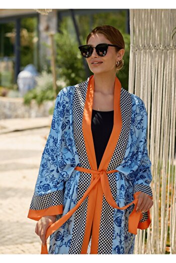 Mayovera Kimono - Blue Flowers