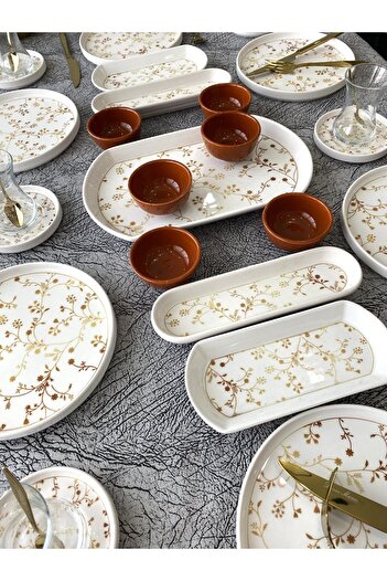 Borser Gold Eliz 23 Piece Breakfast Set