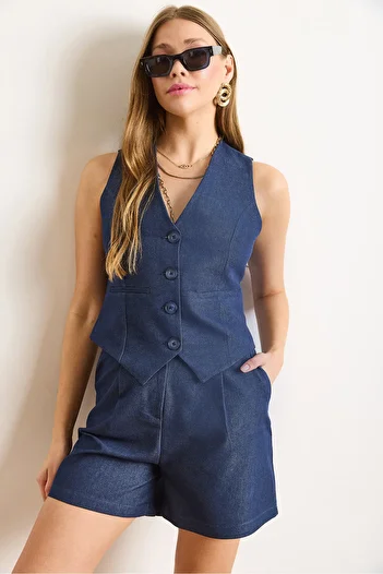 Olalook Women's Navy Blue Fleto Pocket Buttoned Lined Denim Vest Ylk-19000074