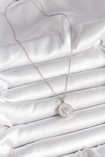 Clariss 316L Steel Silver Color Chain Zircon Stone Heart Embroidered Medallion Model Women's Necklace