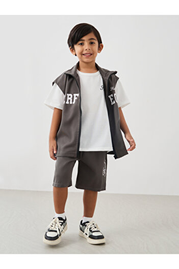 Styli Short Sleeve T-Shirt with Zipped Jacket and Shorts Set