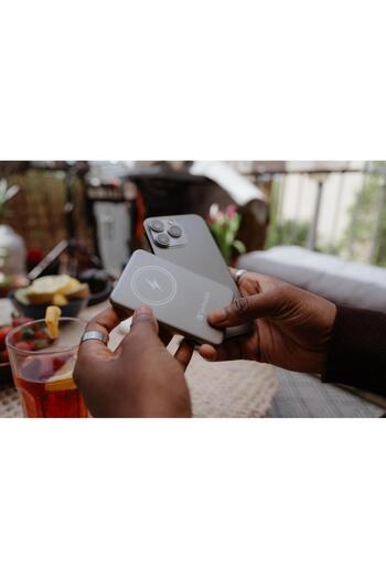 Verbatim Verbatim Charge 'n' Go external battery, 5000mAh capacity, 15W magnetic wireless charging