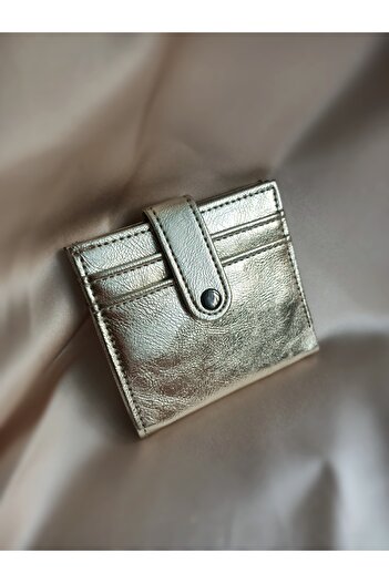 Gül Karatekin Women's Metallic Gold Snap Closure Glitter Card Holder (Non-Glittering)
