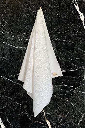 Linenza Astoria Bath - Bath Towel - 70X140Cm - White