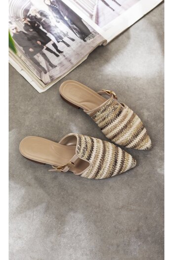 Adım Adım Women's Straw Knitted Closed Front Flat Slippers