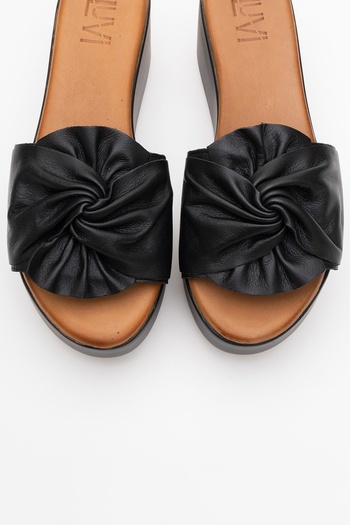 LuviShoes Jeff Black Skin Genuine Leather Bow Women's Wedge Heeled Slippers