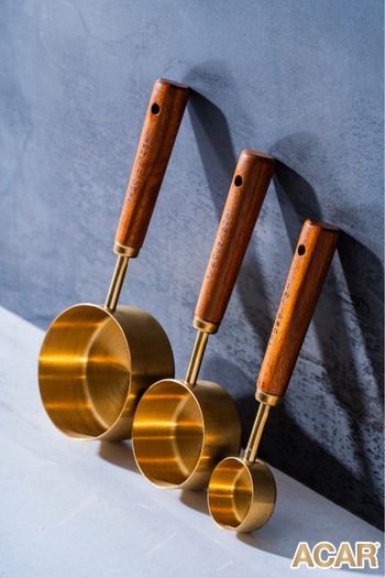 Santara Acar 3Pcs Gold Stainless Steel Wooden Handle Measuring Spoon Set Measuring Cup 125ml 60 ml 15ml