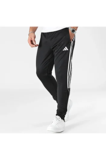 adidas Černé pánské tepláky vhodné pro každodenní nošení i trénink