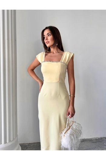 Afiş Butik Κίτρινο Φόρεμα με Πέτρινο Σχιστό Χοντρό λουράκι