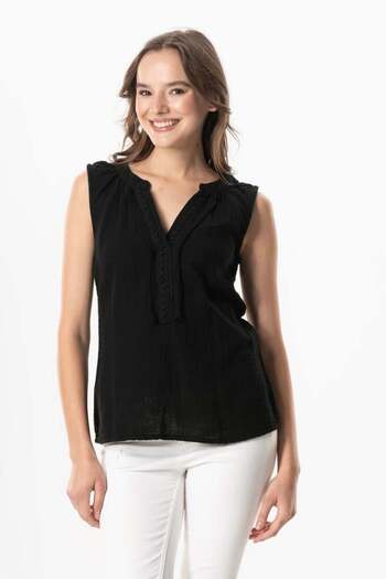 Eliş Şile Bezi Sleeveless V-Neck Berrin Guipure Iyemenserli Mensüblen Blouse - Black