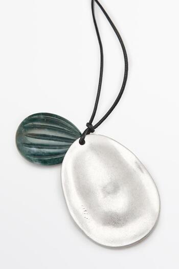 Massimo Dutti Oval metal parçalı kolye