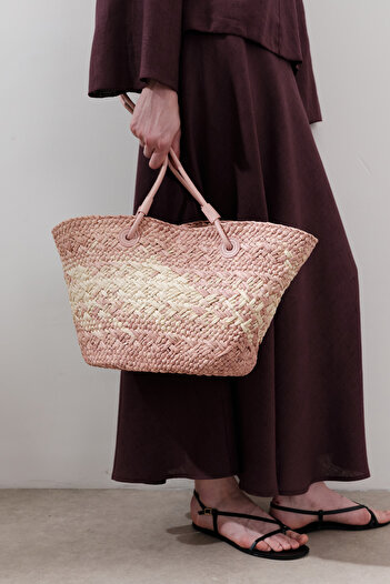 Manuka Leather Strap Straw Bag Pink