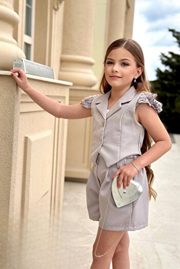 Amur Girl's Suit Shorts and Vest