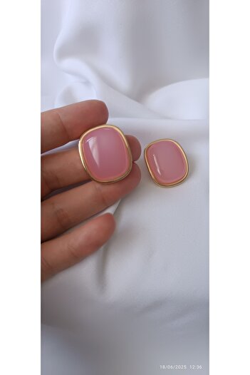 ARİ TAKI Gold & Pink Square Earrings