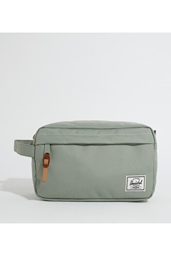 Herschel Supply Co. Chapter Travel Kit