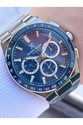 Daniel Klein Men's Wristwatch Fg.13522.3 with Inner Functions Active 30 Mt Water Resistant 2 Years Warranty
