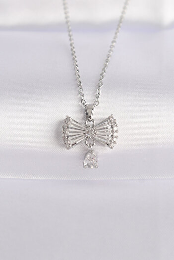 Clariss 316L Steel Chain Silver Color Zircon Stone Heart Detail Bow Necklace