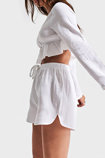 its basic Women's White Color S5-2 Linen Acrylic Fabric Design Shorts and Bustier 2-Piece Combination