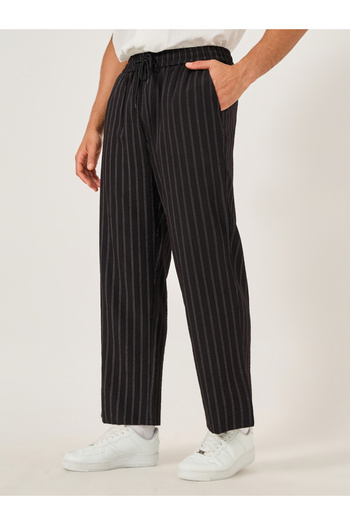 Take Two By Styli Striped Mid Rise Wide Leg Pants with Pockets