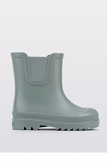IGOR W10274 Tokyo 013- Boat
