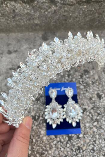 Hobigram Salome Cream Pearl Bridal Henna Crown Special Occasion Accessory Women's Crown and Wide Shuttle Earrings Set
