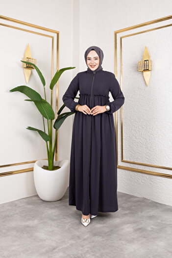 Butik Feracce with Medina Silk Roba