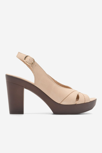 LASOCKI woman sandal 5905588484806 Beige
