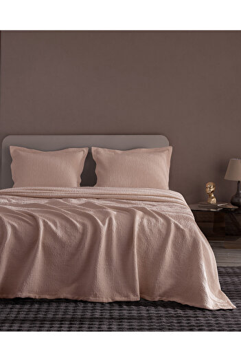 Madame Coco Labenne Double Bedspread - Powder