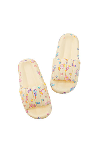 OEM Women's cheerful slippers, with a cute pattern, with a platform, made of EVA material, H675