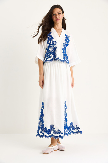 Bianco Lucci Women's Embroidery Detailed Bat Sleeve Shirt Lined Skirt Bottom-Top Set 60283438