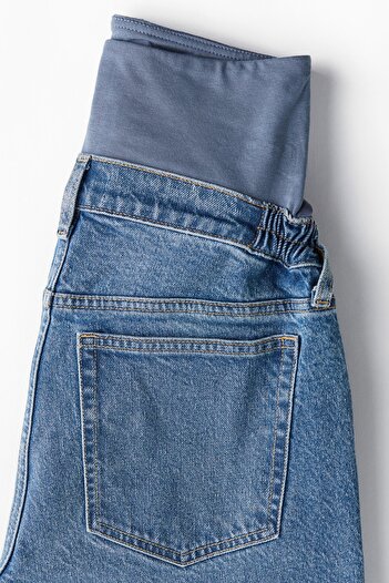 H&M MAMA Straight Jeans