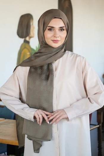 Armine Trend Lyon Shawl 4