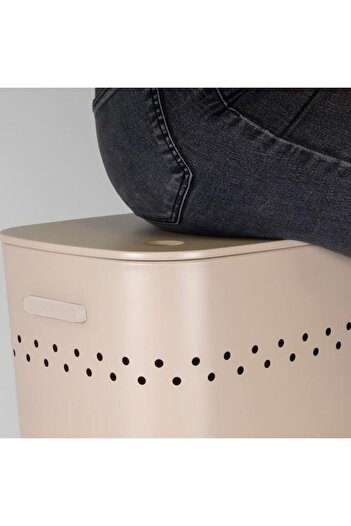 Kela Malaga chair laundry basket beige metal 39.5x29.5x57.5cm