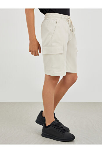 Styli Regular Fit Cardo Pockets Shorts with Drawstring