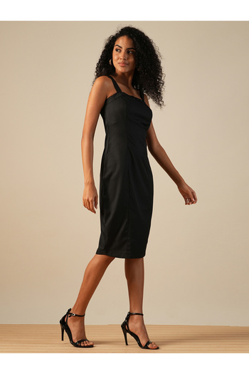 Globus By Styli Women Black Solid Strappy Sheath Midi Dress with Buckle Detail
